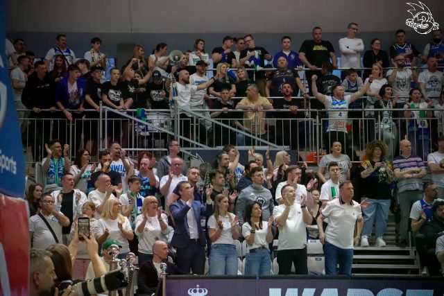 Galeria zdjęć 29 kolejki OBL Dziki Warszawa-Anwil Włocławek — zdjęcie 117
