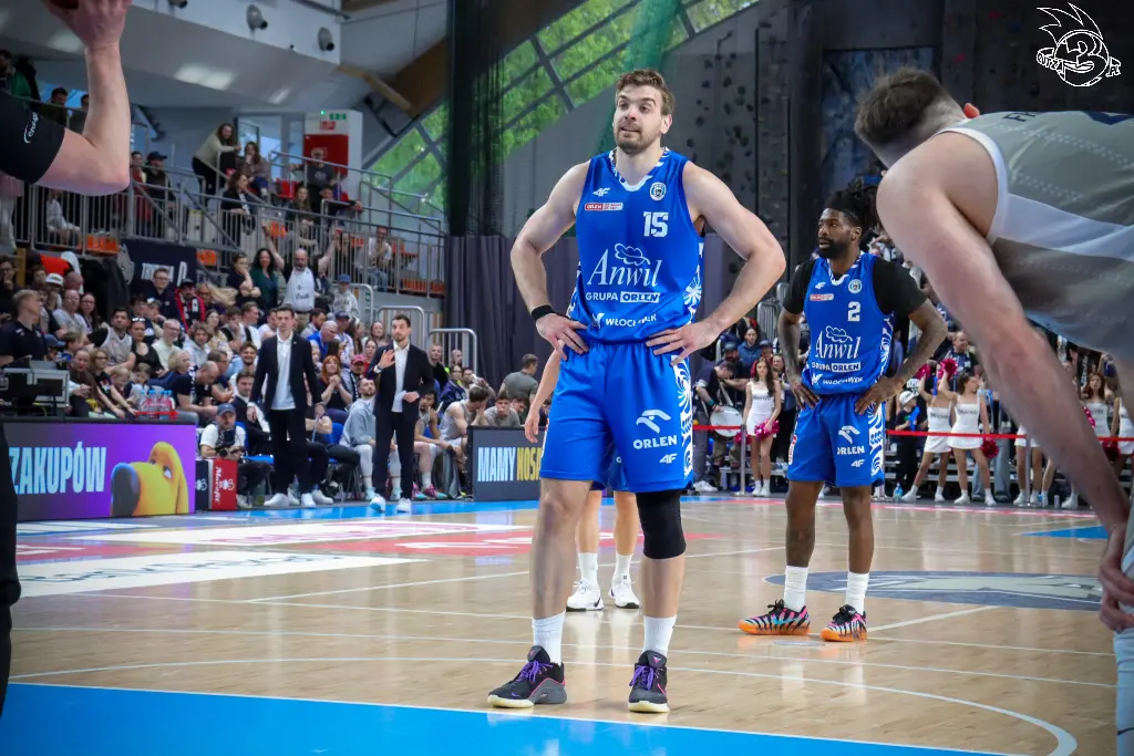 Galeria zdjęć 29 kolejki OBL Dziki Warszawa-Anwil Włocławek — zdjęcie 97