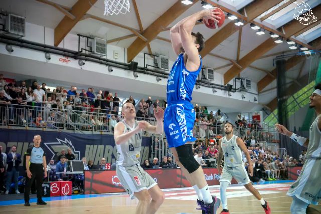 Galeria zdjęć 29 kolejki OBL Dziki Warszawa-Anwil Włocławek — zdjęcie 77