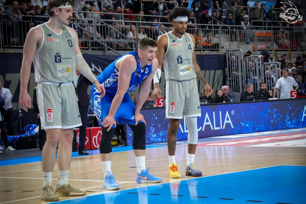 Galeria zdjęć 29 kolejki OBL Dziki Warszawa-Anwil Włocławek — zdjęcie 115