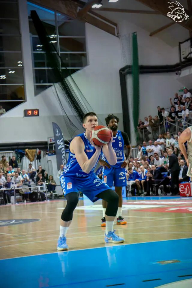 Galeria zdjęć 29 kolejki OBL Dziki Warszawa-Anwil Włocławek — zdjęcie 143
