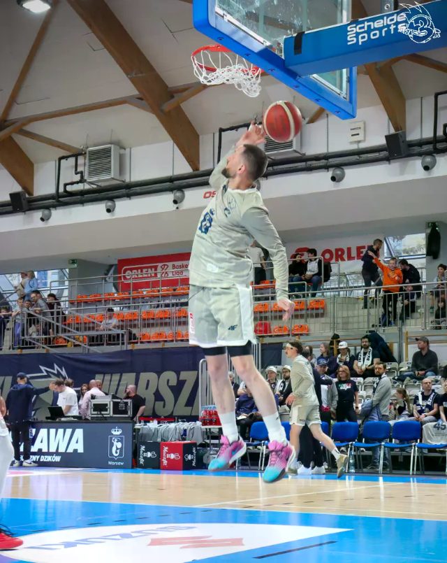 Galeria zdjęć 29 kolejki OBL Dziki Warszawa-Anwil Włocławek — zdjęcie 20