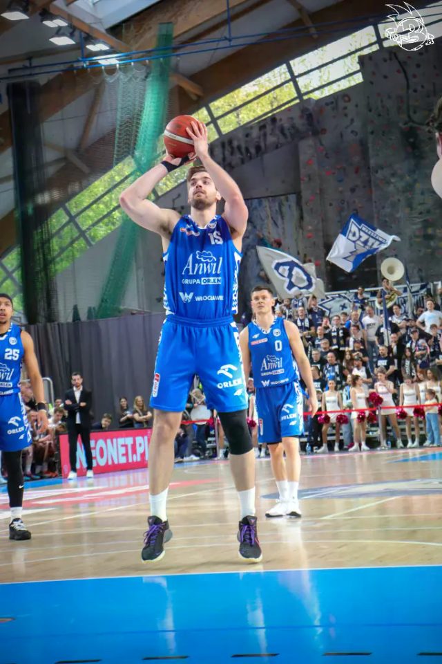 Galeria zdjęć 29 kolejki OBL Dziki Warszawa-Anwil Włocławek — zdjęcie 89