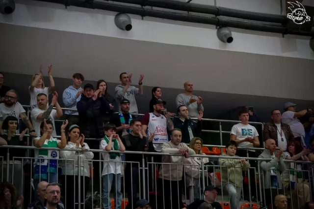 Galeria zdjęć 29 kolejki OBL Dziki Warszawa-Anwil Włocławek — zdjęcie 205