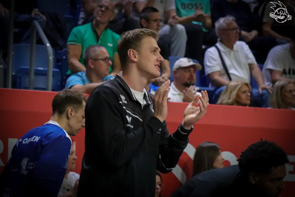 Galeria zdjęć 1 kolejki PGE Basket Ligi Anwil Włocławek-Górnik Zamek Książ — zdjęcie 70