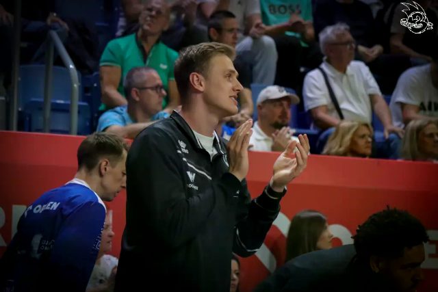 Galeria zdjęć 1 kolejki PGE Basket Ligi Anwil Włocławek-Górnik Zamek Książ — zdjęcie 70