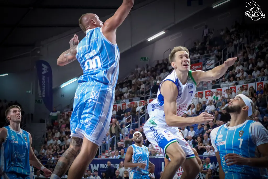 Galeria zdjęć 1 kolejki PGE Basket Ligi Anwil Włocławek-Górnik Zamek Książ — zdjęcie 96