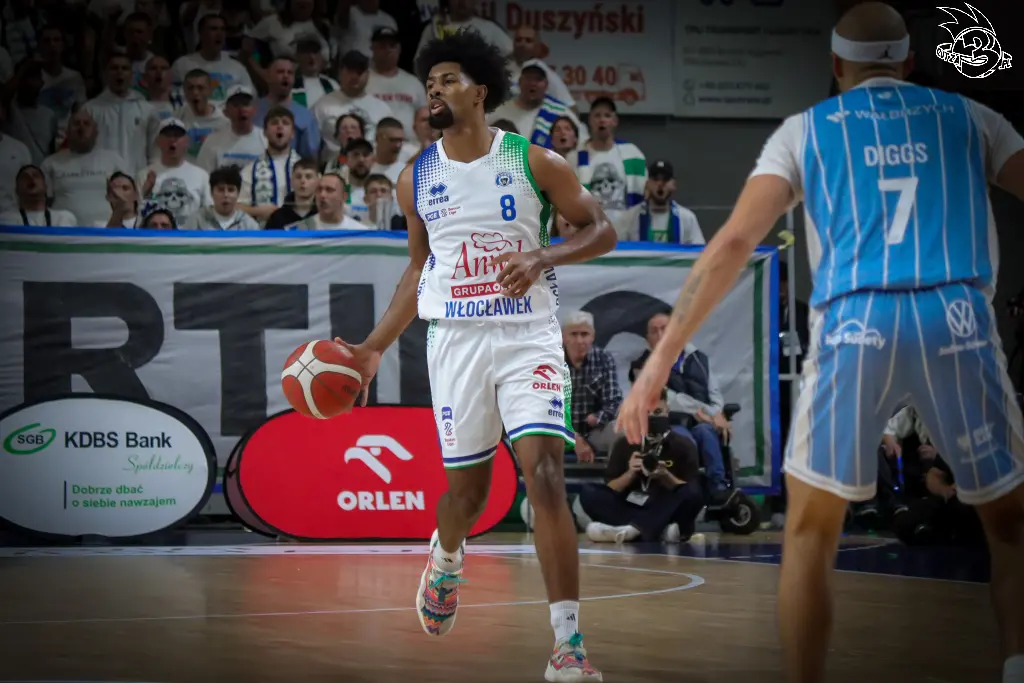Galeria zdjęć 1 kolejki PGE Basket Ligi Anwil Włocławek-Górnik Zamek Książ — zdjęcie 84