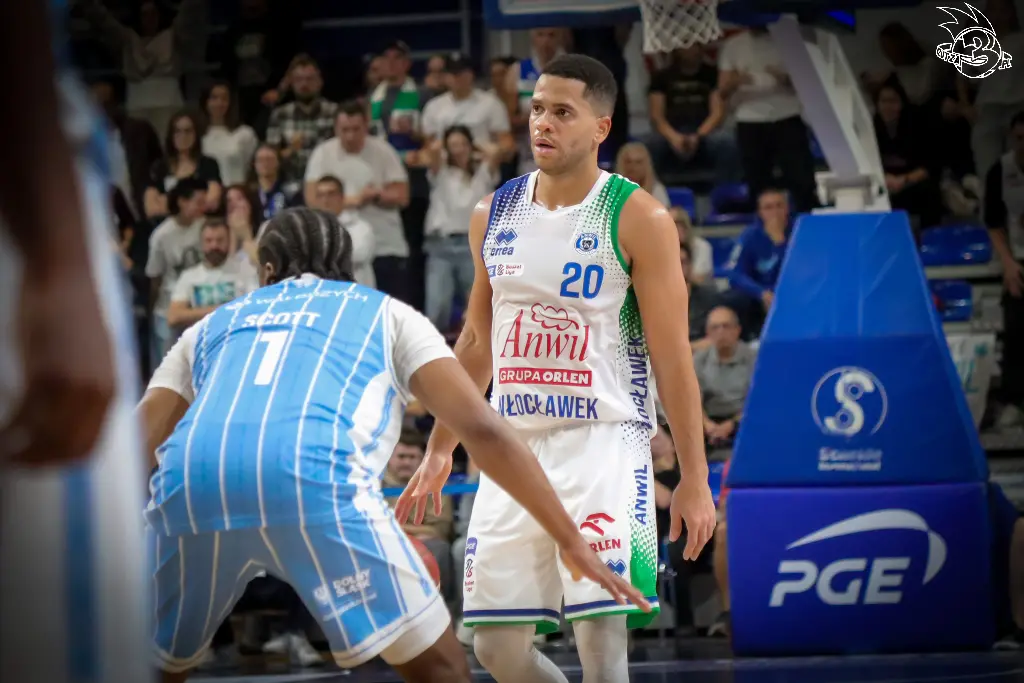 Galeria zdjęć 1 kolejki PGE Basket Ligi Anwil Włocławek-Górnik Zamek Książ — zdjęcie 203