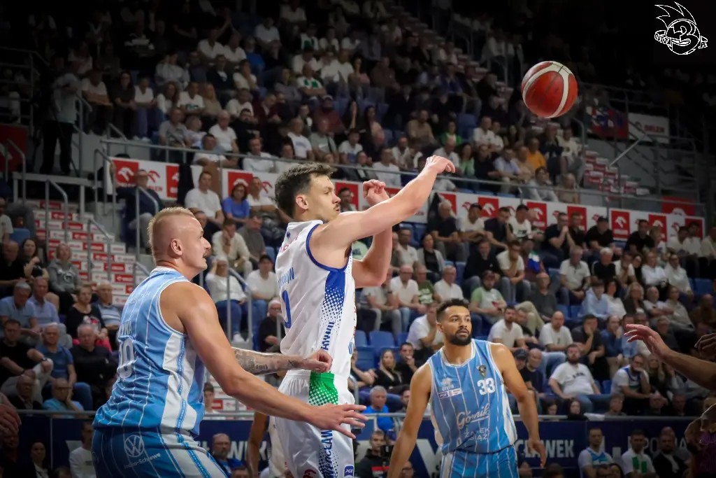 Galeria zdjęć 1 kolejki PGE Basket Ligi Anwil Włocławek-Górnik Zamek Książ — zdjęcie 162