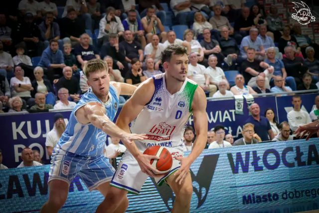 Galeria zdjęć 1 kolejki PGE Basket Ligi Anwil Włocławek-Górnik Zamek Książ — zdjęcie 161