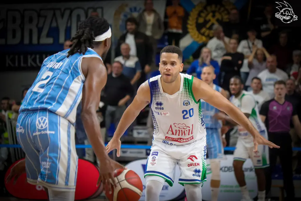 Galeria zdjęć 1 kolejki PGE Basket Ligi Anwil Włocławek-Górnik Zamek Książ — zdjęcie 196