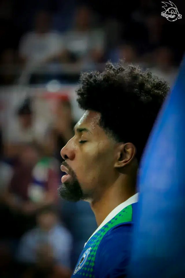 Galeria zdjęć 1 kolejki PGE Basket Ligi Anwil Włocławek-Górnik Zamek Książ — zdjęcie 25