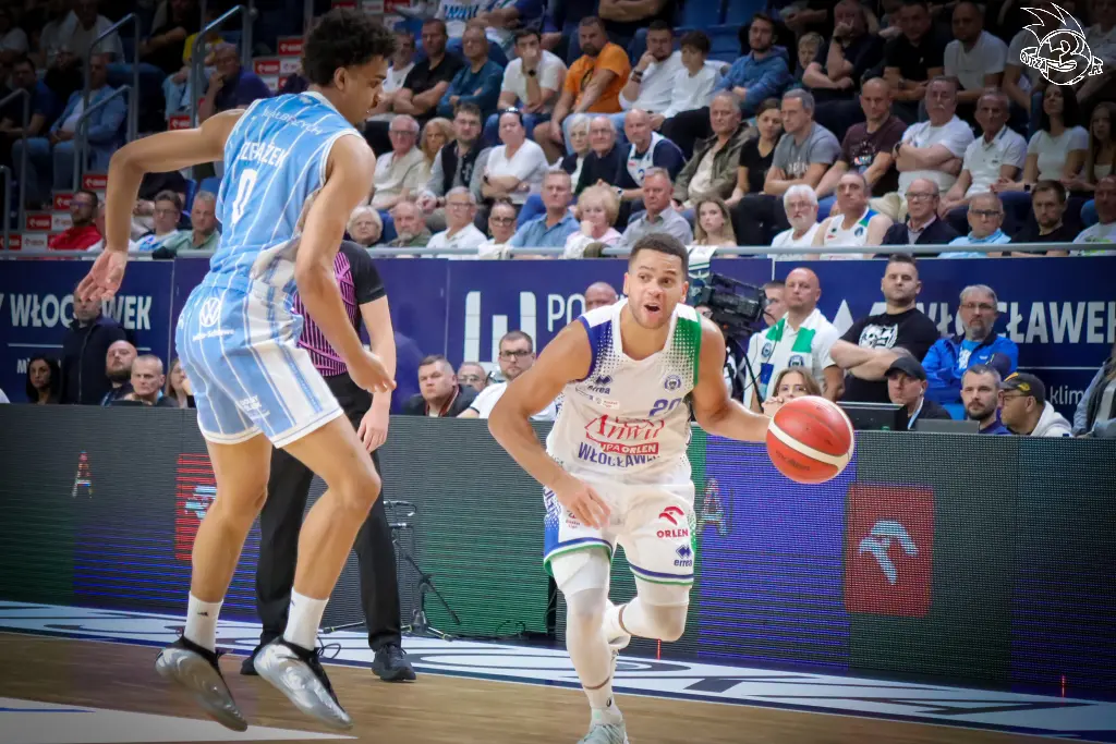 Galeria zdjęć 1 kolejki PGE Basket Ligi Anwil Włocławek-Górnik Zamek Książ — zdjęcie 146