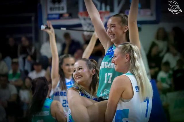 Galeria zdjęć 1 kolejki PGE Basket Ligi Anwil Włocławek-Górnik Zamek Książ — zdjęcie 171