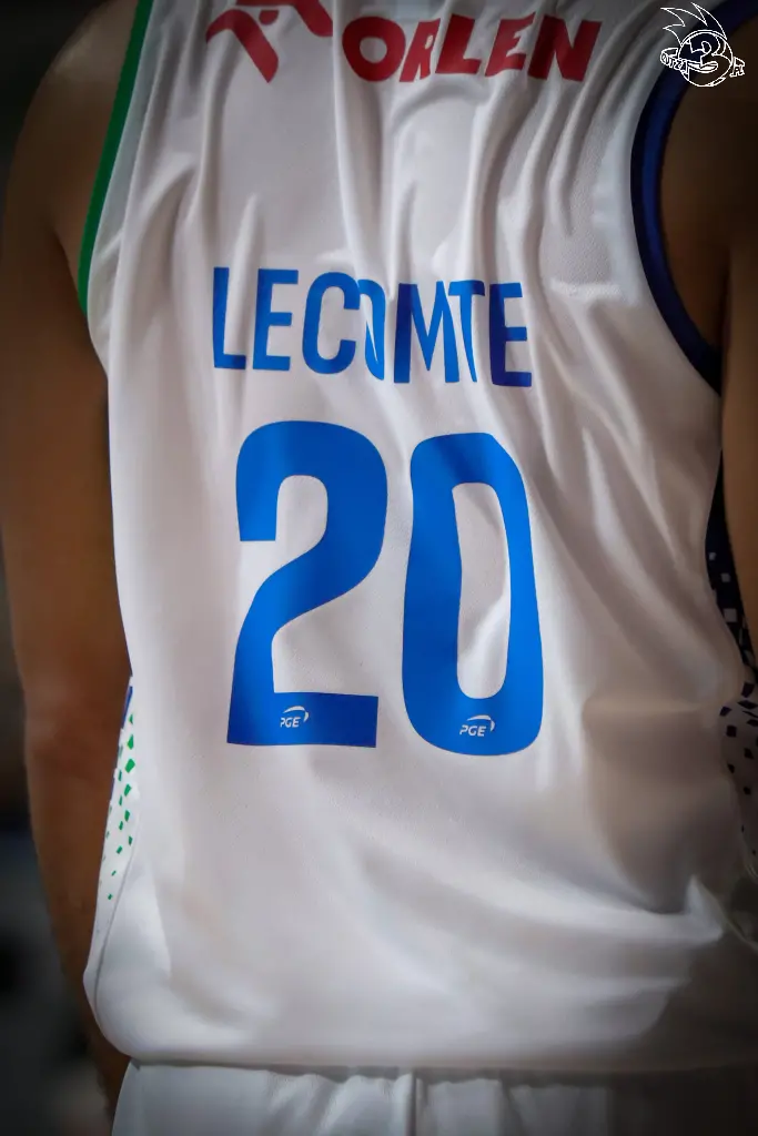 Galeria zdjęć 1 kolejki PGE Basket Ligi Anwil Włocławek-Górnik Zamek Książ — zdjęcie 135
