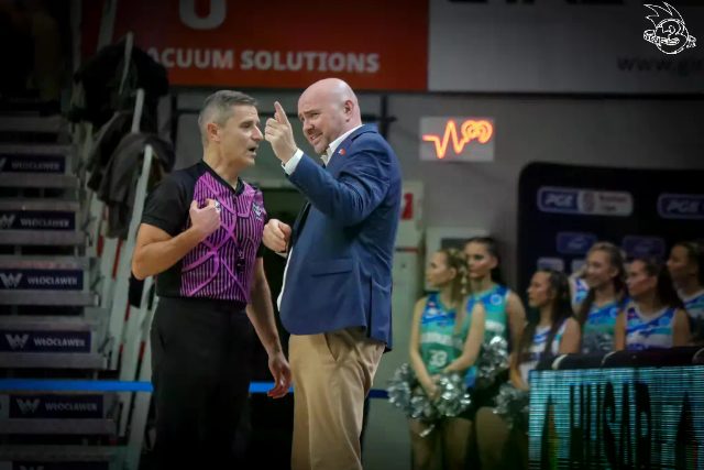 Galeria zdjęć 1 kolejki PGE Basket Ligi Anwil Włocławek-Górnik Zamek Książ — zdjęcie 166