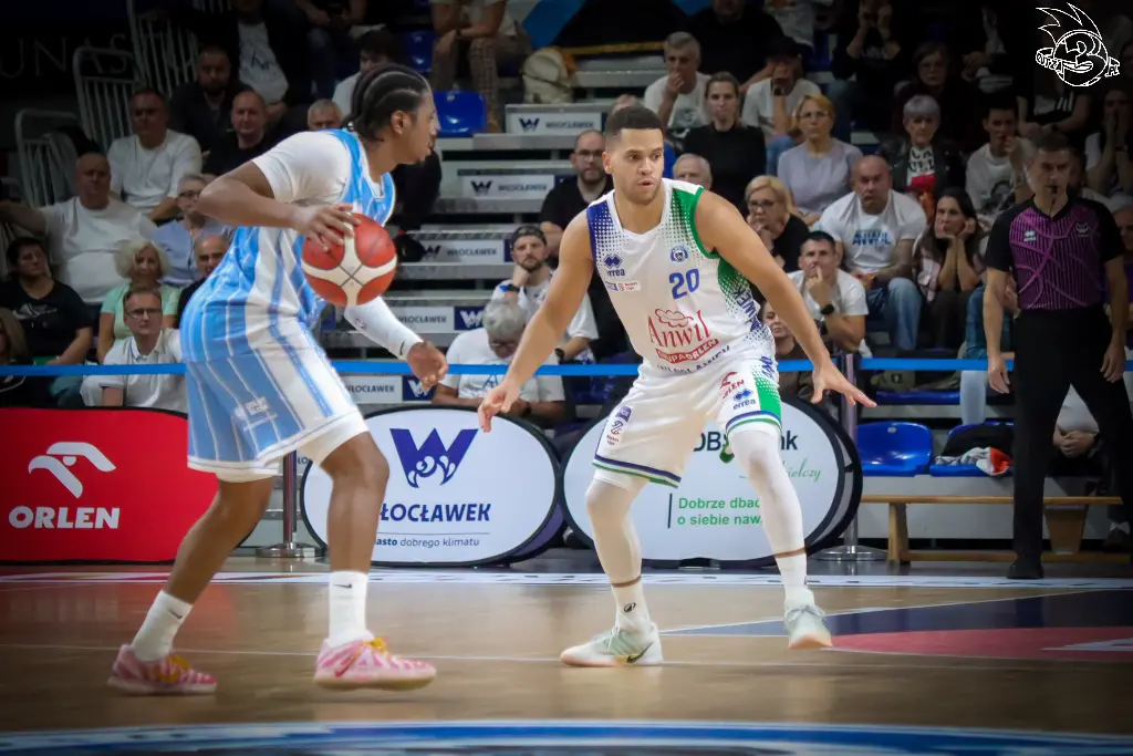 Galeria zdjęć 1 kolejki PGE Basket Ligi Anwil Włocławek-Górnik Zamek Książ — zdjęcie 176