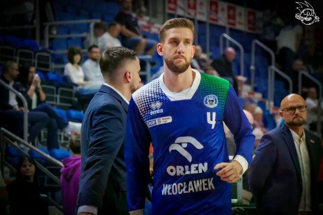 Galeria zdjęć 1 kolejki PGE Basket Ligi Anwil Włocławek-Górnik Zamek Książ — zdjęcie 17