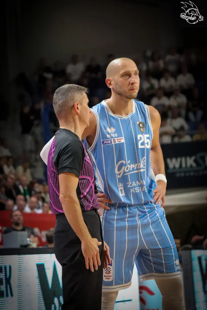 Galeria zdjęć 1 kolejki PGE Basket Ligi Anwil Włocławek-Górnik Zamek Książ — zdjęcie 108