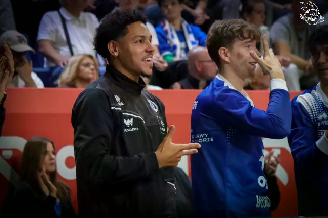 Galeria zdjęć 1 kolejki PGE Basket Ligi Anwil Włocławek-Górnik Zamek Książ — zdjęcie 141