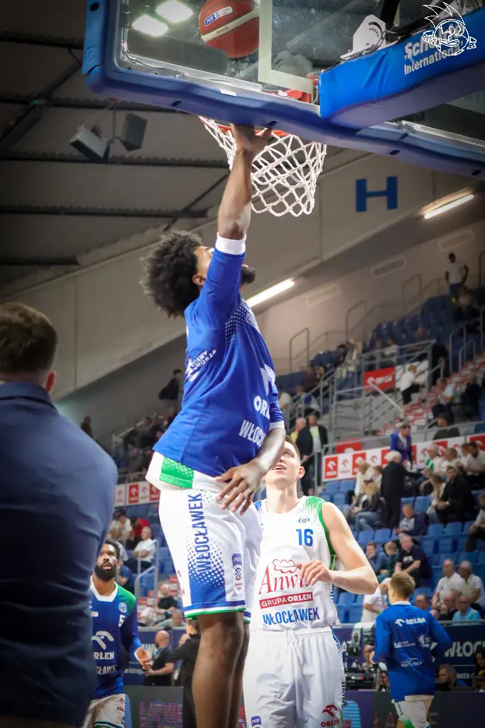Galeria zdjęć 1 kolejki PGE Basket Ligi Anwil Włocławek-Górnik Zamek Książ — zdjęcie 21