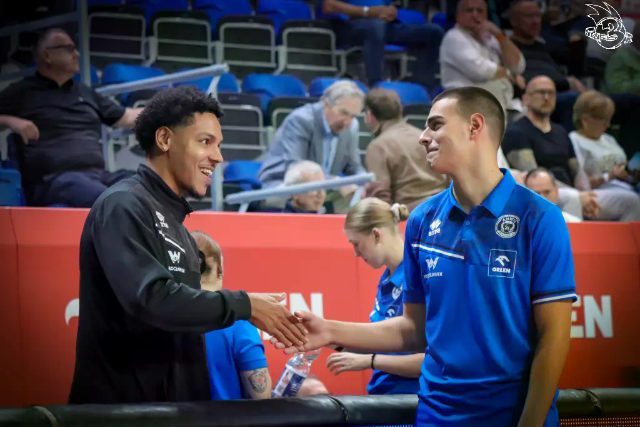 Galeria zdjęć 1 kolejki PGE Basket Ligi Anwil Włocławek-Górnik Zamek Książ — zdjęcie 20