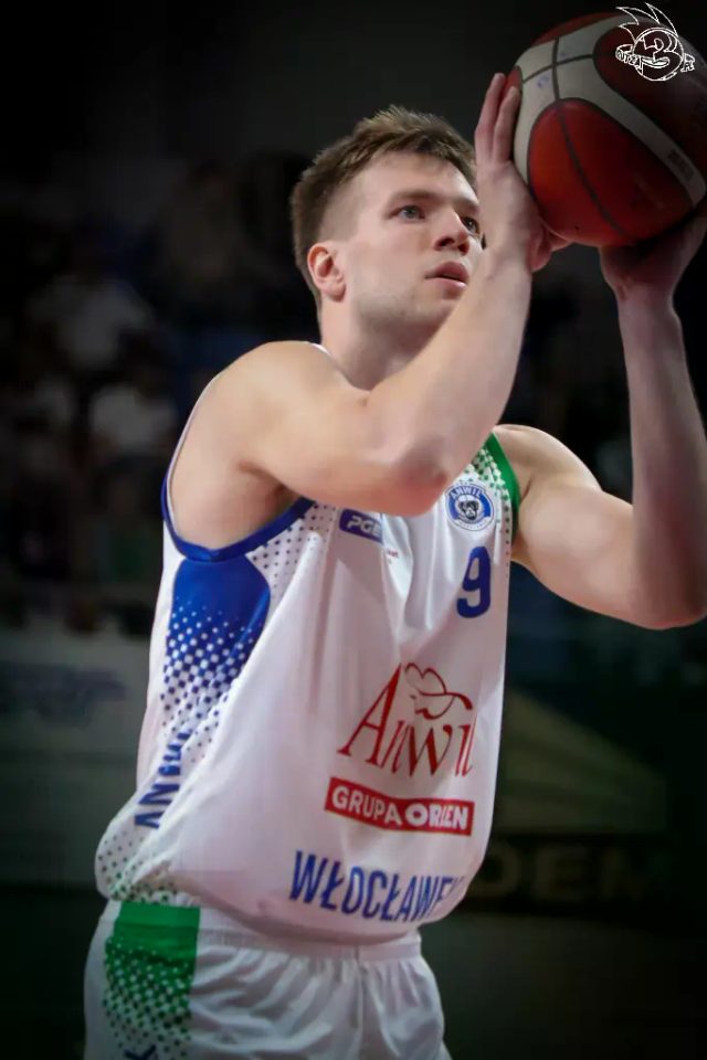 Galeria zdjęć 1 kolejki PGE Basket Ligi Anwil Włocławek-Górnik Zamek Książ — zdjęcie 142