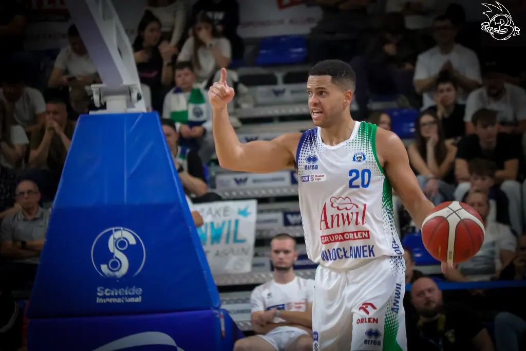 Galeria zdjęć 1 kolejki PGE Basket Ligi Anwil Włocławek-Górnik Zamek Książ — zdjęcie 186