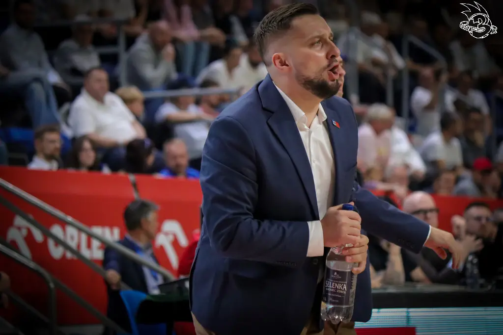 Galeria zdjęć 1 kolejki PGE Basket Ligi Anwil Włocławek-Górnik Zamek Książ — zdjęcie 86