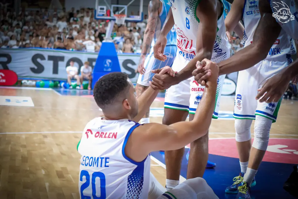 Galeria zdjęć 1 kolejki PGE Basket Ligi Anwil Włocławek-Górnik Zamek Książ — zdjęcie 78