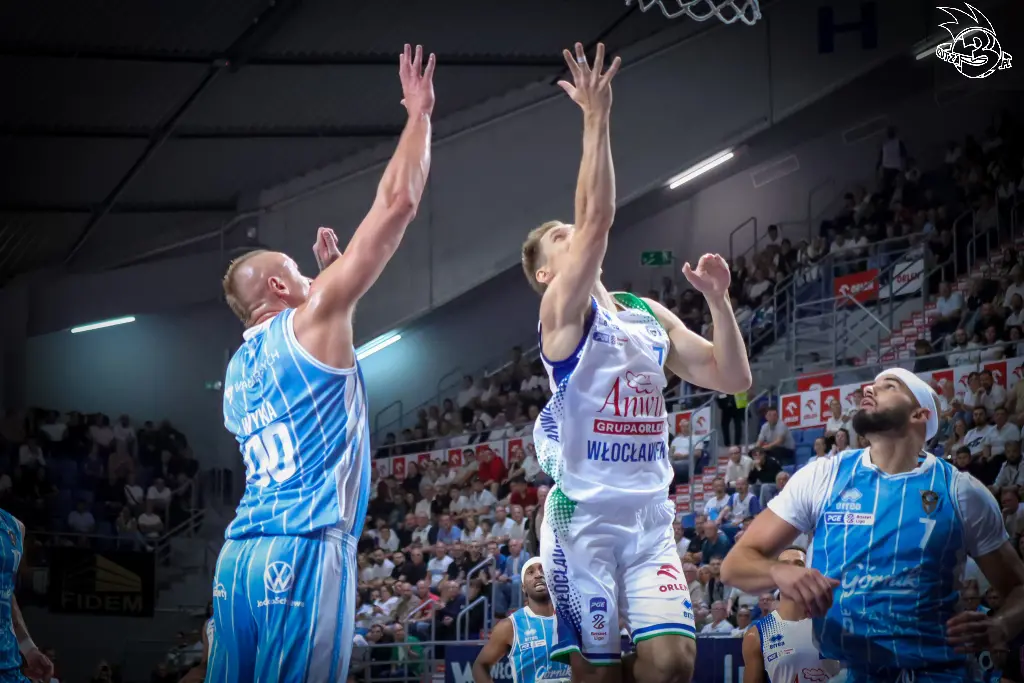 Galeria zdjęć 1 kolejki PGE Basket Ligi Anwil Włocławek-Górnik Zamek Książ — zdjęcie 95
