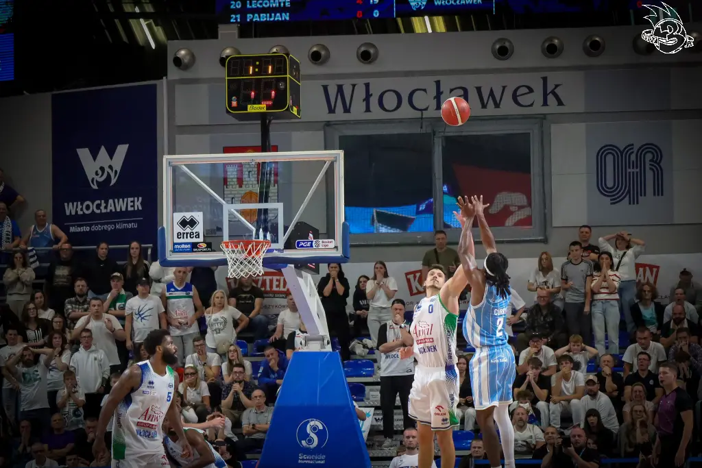 Galeria zdjęć 1 kolejki PGE Basket Ligi Anwil Włocławek-Górnik Zamek Książ — zdjęcie 207