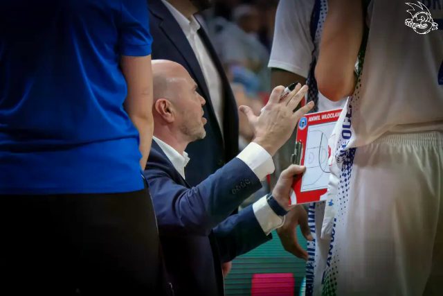 Galeria zdjęć 1 kolejki PGE Basket Ligi Anwil Włocławek-Górnik Zamek Książ — zdjęcie 134
