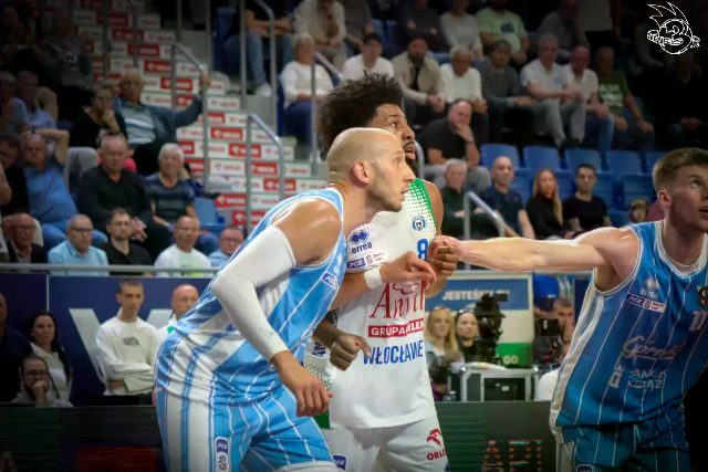 Galeria zdjęć 1 kolejki PGE Basket Ligi Anwil Włocławek-Górnik Zamek Książ — zdjęcie 199