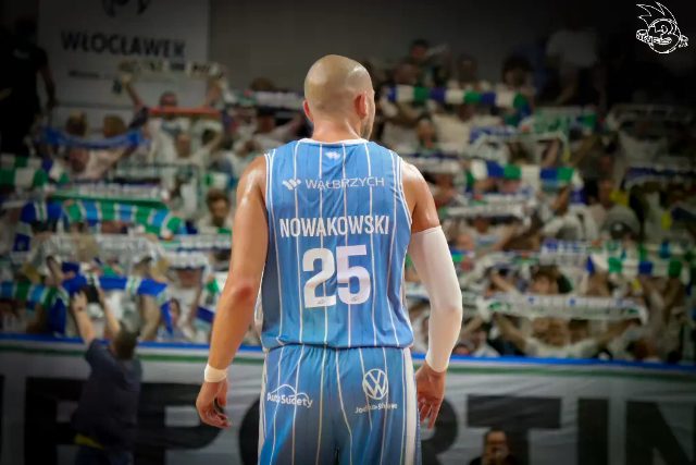Galeria zdjęć 1 kolejki PGE Basket Ligi Anwil Włocławek-Górnik Zamek Książ — zdjęcie 123