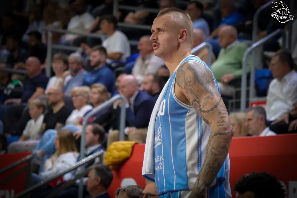 Galeria zdjęć 1 kolejki PGE Basket Ligi Anwil Włocławek-Górnik Zamek Książ — zdjęcie 177