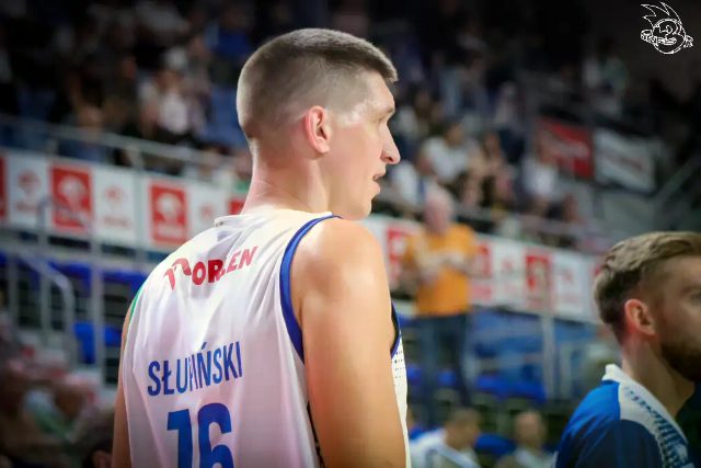 Galeria zdjęć 1 kolejki PGE Basket Ligi Anwil Włocławek-Górnik Zamek Książ — zdjęcie 27