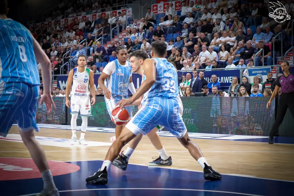 Galeria zdjęć 1 kolejki PGE Basket Ligi Anwil Włocławek-Górnik Zamek Książ — zdjęcie 138