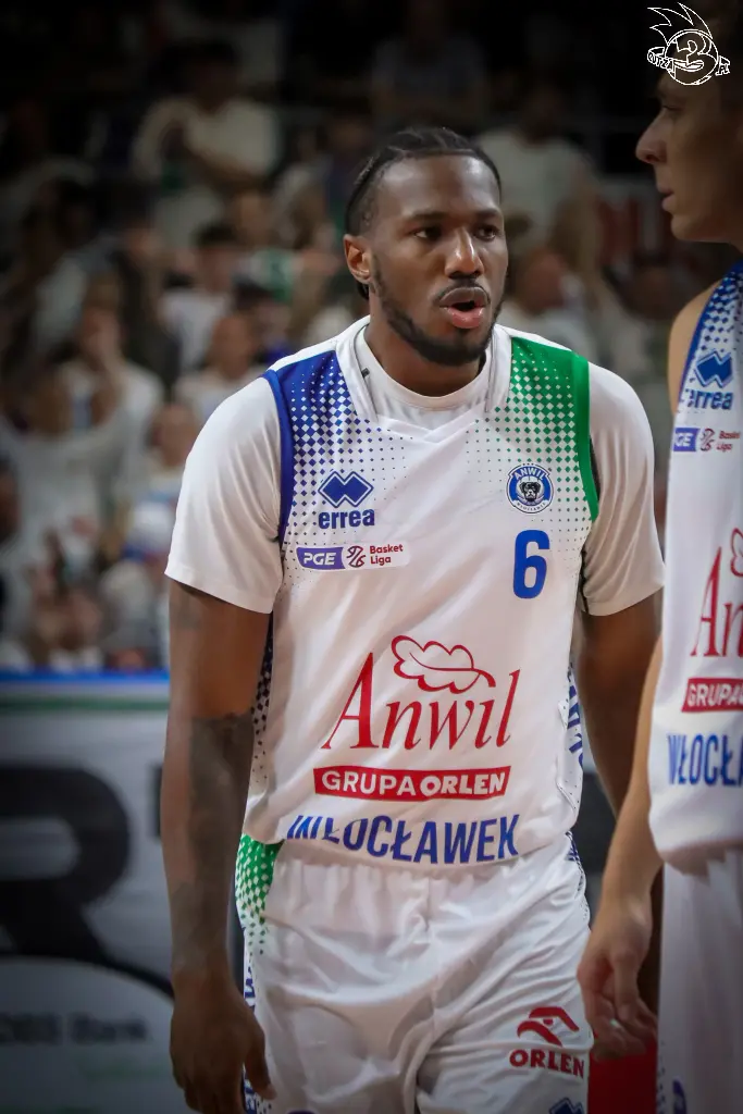 Galeria zdjęć 1 kolejki PGE Basket Ligi Anwil Włocławek-Górnik Zamek Książ — zdjęcie 99