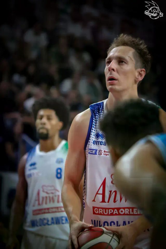 Galeria zdjęć 1 kolejki PGE Basket Ligi Anwil Włocławek-Górnik Zamek Książ — zdjęcie 182