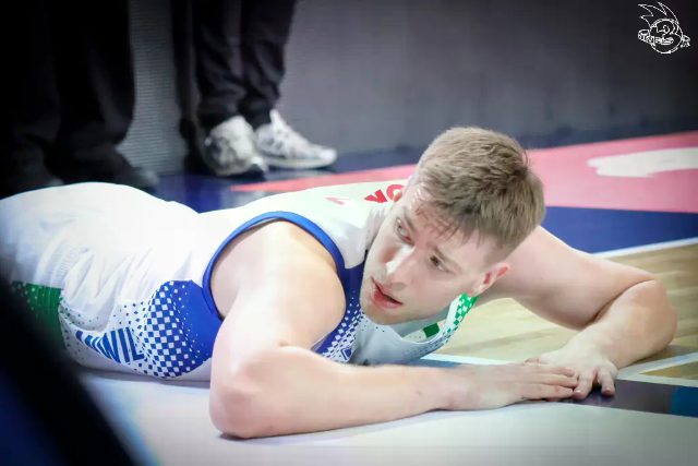 Galeria zdjęć 1 kolejki PGE Basket Ligi Anwil Włocławek-Górnik Zamek Książ — zdjęcie 8