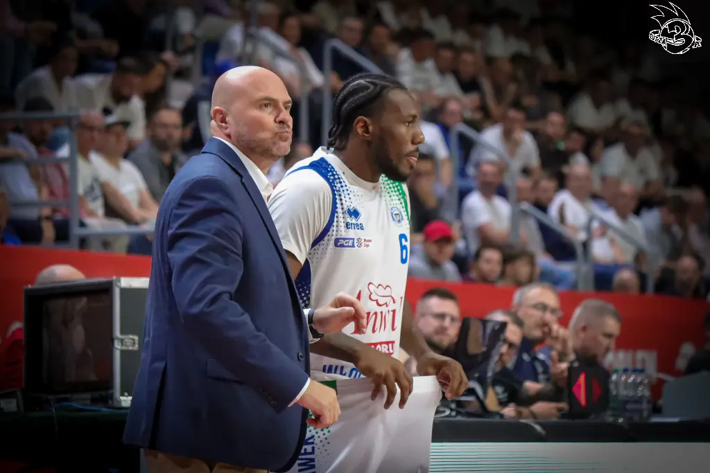 Galeria zdjęć 1 kolejki PGE Basket Ligi Anwil Włocławek-Górnik Zamek Książ — zdjęcie 97