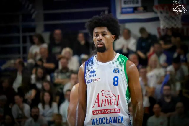 Galeria zdjęć 1 kolejki PGE Basket Ligi Anwil Włocławek-Górnik Zamek Książ — zdjęcie 164