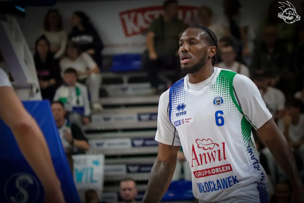 Galeria zdjęć 1 kolejki PGE Basket Ligi Anwil Włocławek-Górnik Zamek Książ — zdjęcie 175