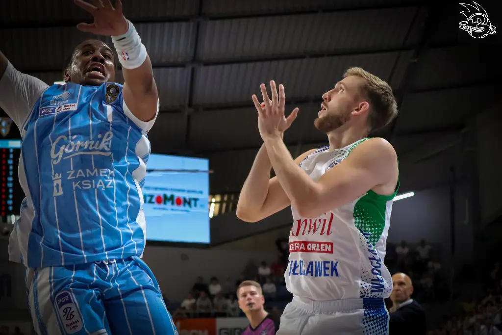 Galeria zdjęć 1 kolejki PGE Basket Ligi Anwil Włocławek-Górnik Zamek Książ — zdjęcie 189