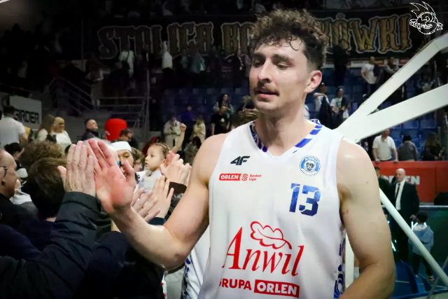 Galeria zdjęć 25 kolejki OBL Anwil Włocławek-Tasomix Rosiek Stal Ostrów Wielkopolski — zdjęcie 252