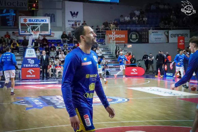 Galeria zdjęć 25 kolejki OBL Anwil Włocławek-Tasomix Rosiek Stal Ostrów Wielkopolski — zdjęcie 17