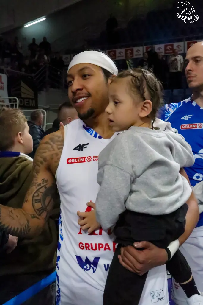 Galeria zdjęć 25 kolejki OBL Anwil Włocławek-Tasomix Rosiek Stal Ostrów Wielkopolski — zdjęcie 256