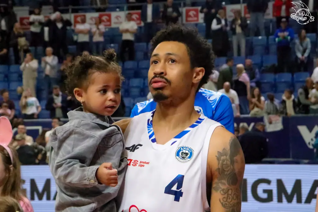 Galeria zdjęć 25 kolejki OBL Anwil Włocławek-Tasomix Rosiek Stal Ostrów Wielkopolski — zdjęcie 246